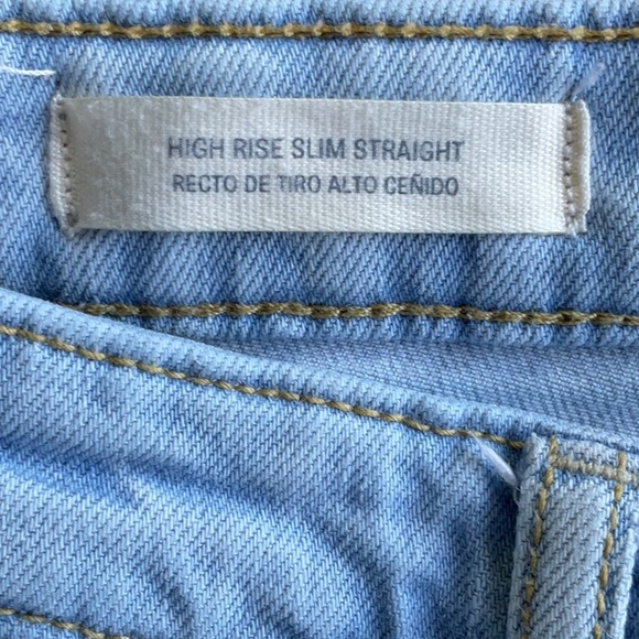 Universal Thread Goods Company Jeans - Picture 5 of 8